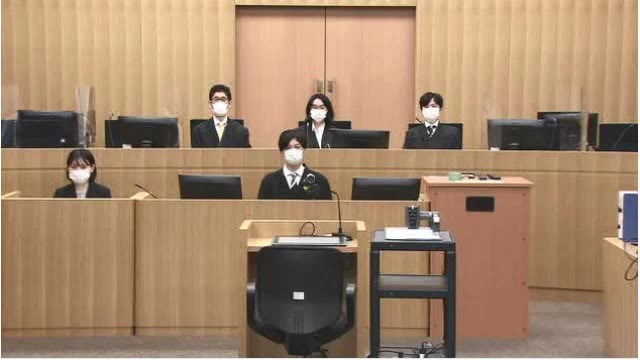 商業施設で女性刺殺　初公判で当時１５歳少年が起訴内容認める　検察「刑事罰を科すのが相当」　福岡地裁