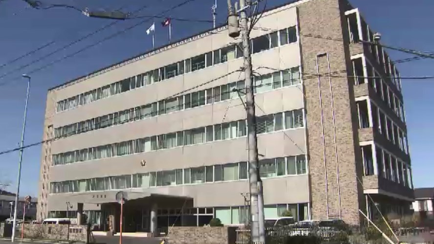 「財布届いてない？」　他人がなくした財布をだまし取った疑い　無職の７０歳男を逮捕　福岡市